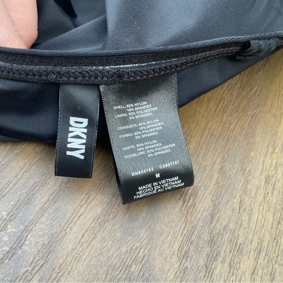 DKNY Women's Black Stretch Ruched Bandeau  Convertible Tie Tankini Swimsuit Top - Picture 4 of 8